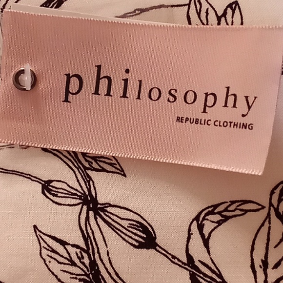 NEW Philosophy Republic Clothing Modest Cottagecore Size S Floral Cream-Black B4 - Picture 9 of 10